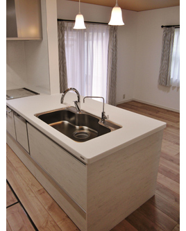 �V�z��������