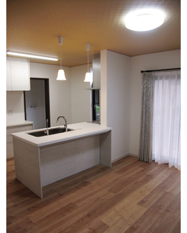 �V�z��������