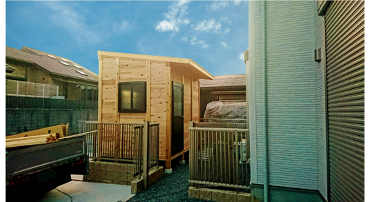 �����H����̗l�q