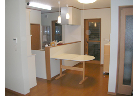 �����H����̗l�q