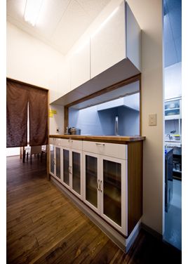 �����H����̗l�q