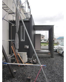 �����H���r���̗l�q