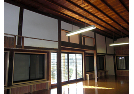 �H����̗l�q