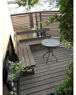 �H����̗l�q