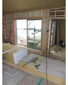 �H���r���̗l�q