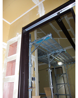 �H���r���̗l�q