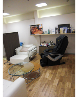 �����H����̗l�q