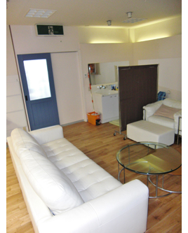 �����H����̗l�q