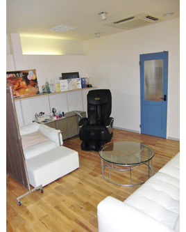 �����H����̗l�q