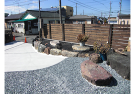 �����H����̗l�q