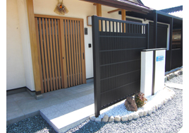 �����H����̗l�q